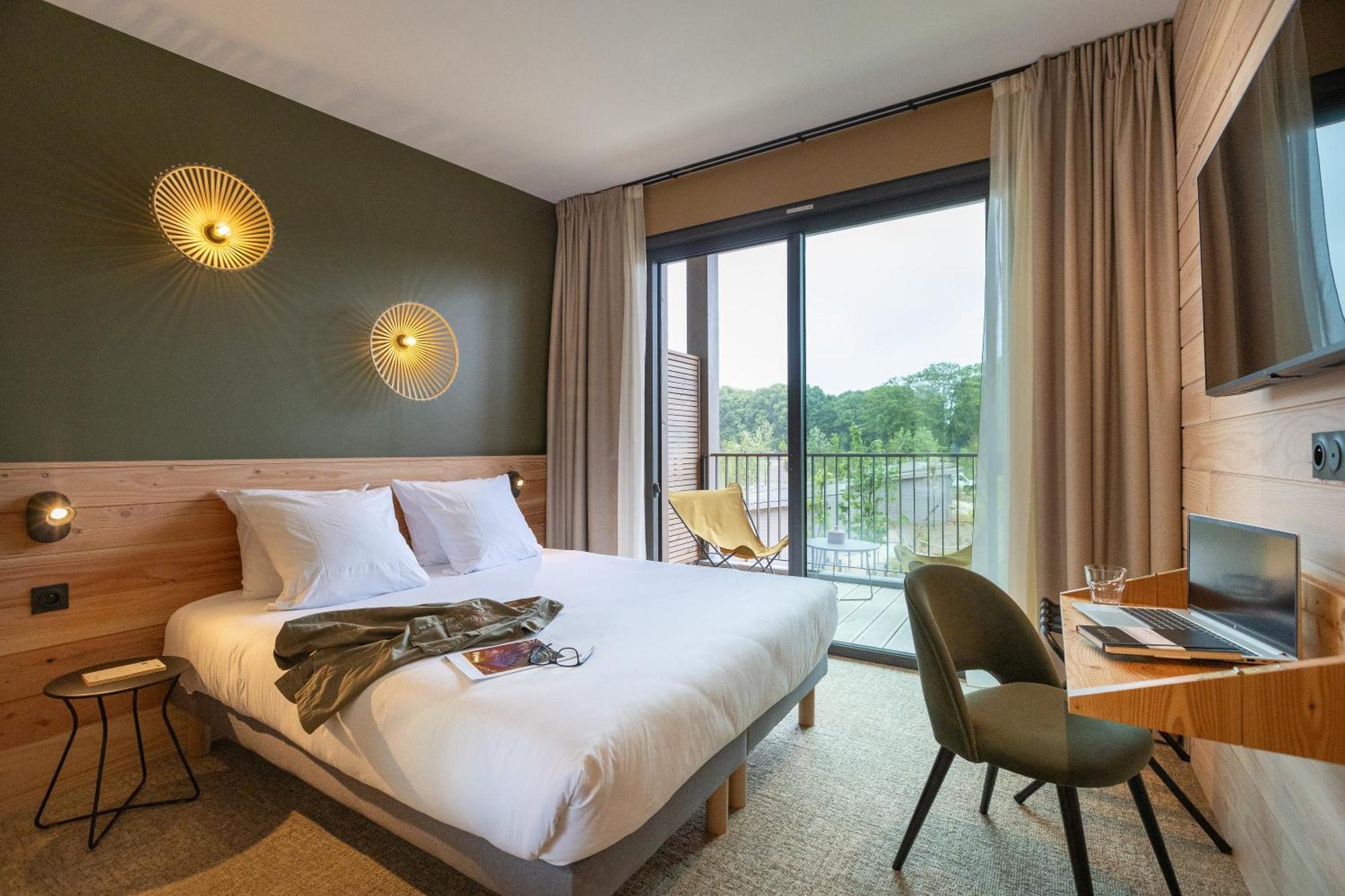 Hotel Le Bout Du Parc De Versailles Exterior photo